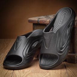 bersache Men Flip Flops-picture-41