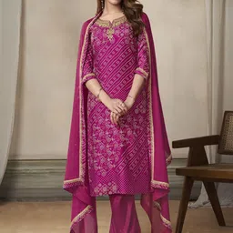 Seerat Women Embroidered Regular Pure Silk Kurti with Trousers & With Dupatta-40
