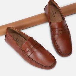 Van Heusen Men Leather Loafers-picture-30