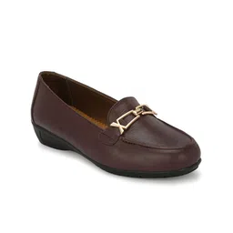 Egoss Women Buckle Detailed Lightweight Leather Loafers-26