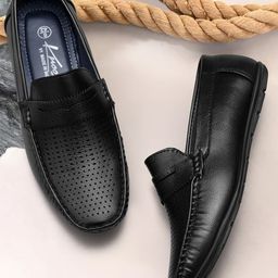 knoos Men Laser Cuts Loafers-image-46
