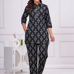UrbanRang Printed Pure Cotton Tunic With Trousers Co-Ords-picture-35