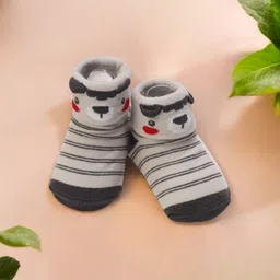Yellow Bee Infant Boys 3D Bear Face Patterned Ankle Length Socks-34