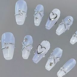 StyleCast x Revolte Set Of 10 Artificial Reusable Nails image 3