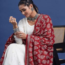 Taavi Bagh Hand Block Printed Pure Cotton Dupatta image 3