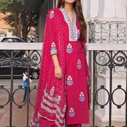 Women Viscose Rayon Kurta Pant Dupatta Set-image-93