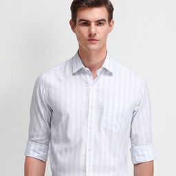 Arrow Men Modern Spread Collar Checked Cotton Slim Fit Casual Shirt-image-94