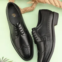 House of Pataudi Men Textured Leather Formal Brogues-picture-23