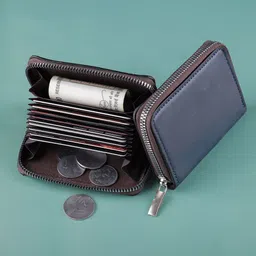 WATCHSTAR Men Zip Detail Leather Card Holder-45