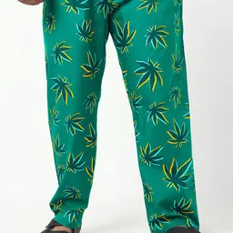Bewakoof Plus Men's Pure Cotton All Over Printed Lounge Pant-picture-12