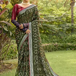LeeliPeeri Designer Geometric Printed Saree with Blouse Piece-image-25