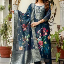 URMIR FASHION Women Floral Printed Regular Kurta with Trousers & With Dupatta-picture-19