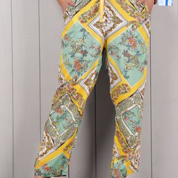 Style Shoes Pack Of 2 Floral Printed Mid-Rise Lounge Pants-image-51