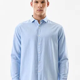 Snitch Men Solid Spread Collar Pure Cotton Casual Shirt-image-40