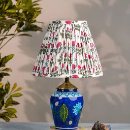Inara White Printed Metal Triangle Table Lamp-image-8