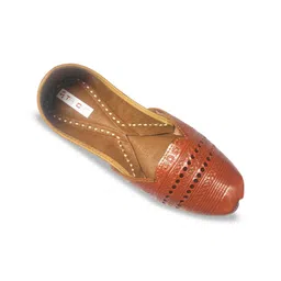 Ta Chic Women Striped Ethnic Mojaris Flats-picture-9