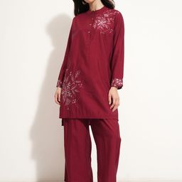 Vishudh Embroidered Mandarin Collar Neck Tunic With Palazzos Co-Ords-image-86