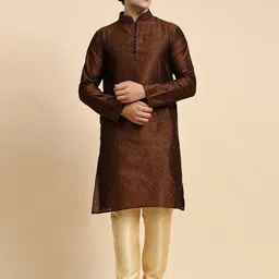 SKAVIJ Ethnic Motifs Woven Design Mandarin Collar Straight Kurta With Pyjamas-image-33
