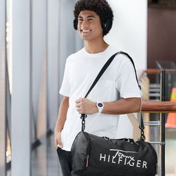 Tommy Hilfiger Unisex Brand Logo Printed Duffel Bag-37