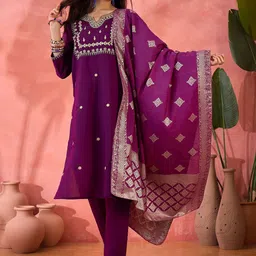 SHADOW & SAINING Women Floral Embroidered Kurta with Pyjama & Dupatta-image-30