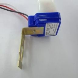 REVALS LDR Sensor SwitchPlastic 220 V Auto Day/Night on/off Photocell (White)-11