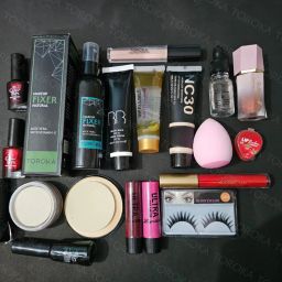 New Professional Beauty Parlour Makeup Combo Kit For Women & Girls All Products-image-21