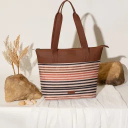 Women Multicolor Tote-image-91