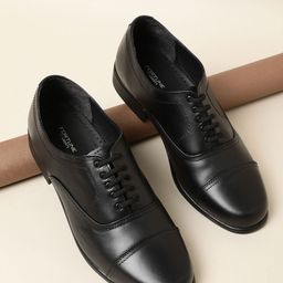 Liberty Men Black Solid Leather Formal Oxfords-image-29
