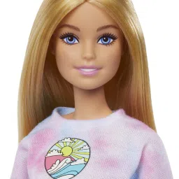Malibu Stylist Doll Playset, Hair & Makeup Theme with Puppy & Styling Cart-image-73