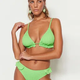 Trendyol Frill-Details Mid-Rise Bikini Briefs-538203384-21