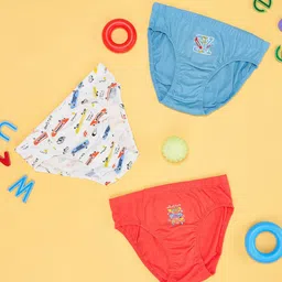 Pantaloons Junior Boys Pack of 3 Printed Pure Cotton Basic Briefs 8909044221155-image-37