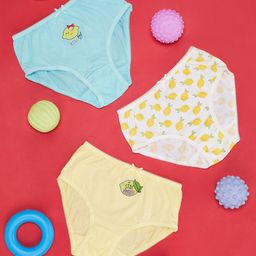 Pantaloons Junior Girls Pack of 3 Printed Pure Cotton Basic Briefs-24