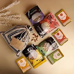 Nuts N Treats Special Gift Potli-38