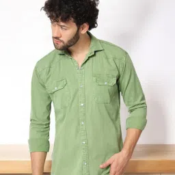 Men Regular Fit Solid Casual Shirt-image-6