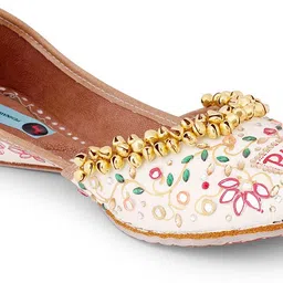 pehnawacraft Kudi Pataka Ghungroo Punjabi Jutti for women Casuals For Women-picture-49