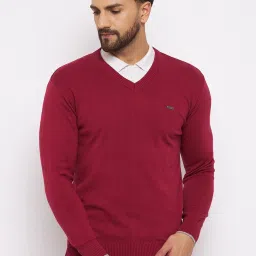 Men Solid, Printed V Neck Red Sweater-image-72