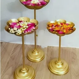 Taj urli bowl set 3 tea light candle holder & floating diya stand diwali decor Decorative Showpiece - 36 cm-image-47