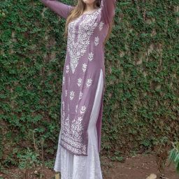 Women Chikan Embroidery Cotton Blend Straight Kurta-image-2