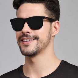 ROYAL SON Unisex Black Polarized & UV Protected Wayfarer Sunglasses CHI00121-C1-53