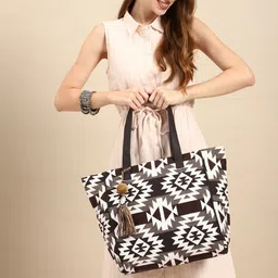 Anouk Geometric Printed Tasselled Oversized Shopper Tote Bag-13