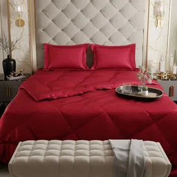 Stoa Paris Red Solid 4 Piece Double Queen Regular Bedding Set image 3