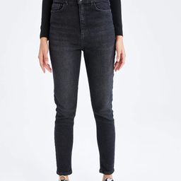 DeFacto Women Black Skinny Fit High-Rise Light Fade Stretchable Jeans-image-18
