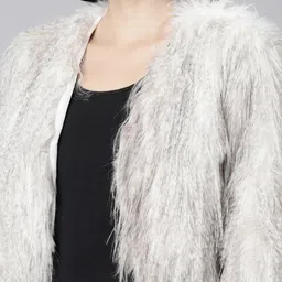 SHOWOFF Self Design Crop Open Front Shrug image 2