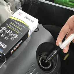 roger Engine Oil Additive image 2