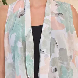 KASSUALLY Printed Asymmetric Shrug image 2