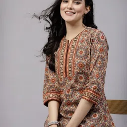 Casual Regular Sleeves Printed Women Brown Top-image-23