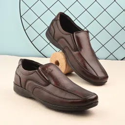 Genuine Leather Formal Shoes Light|Comfort|Trendy|Premium Shoes Party Wear For Men-image-52