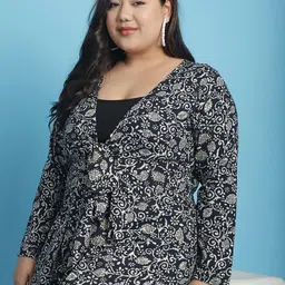 theRebelinme Plus Size Printed Longline Tie-Up Shrug image 2
