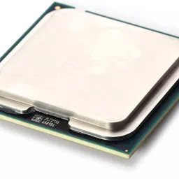 Intel Q6600 2.66 GHz LGA 775 Socket 4 Cores Desktop Processor image 3