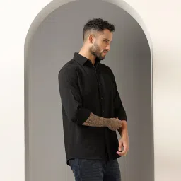 daika fashions Men Regular Fit Self Design Casual Shirt image 2